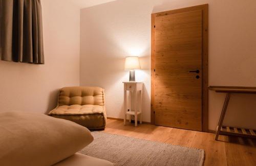 Pettneu am Arlberg Apartamento | Apartment Varadies