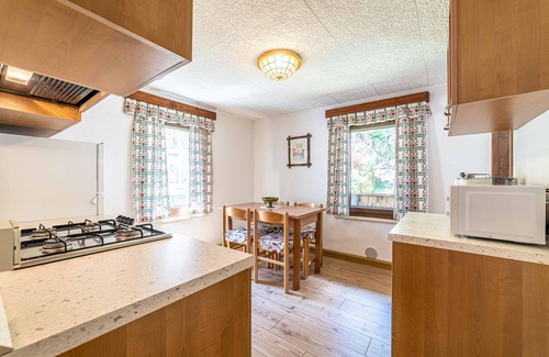 Rocca Pietore Apartamento | Vrbo Property