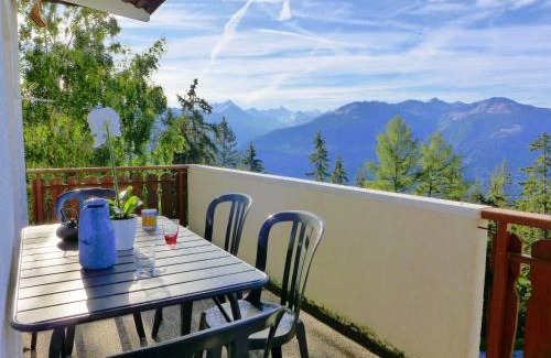 Randogne Apartamento | Apartment Vermala Soleil B 13 by Interhome