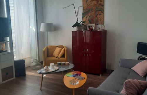 Le Camas Apartamento | Apartment very well located near downtown & Vieux Port, the Panier district