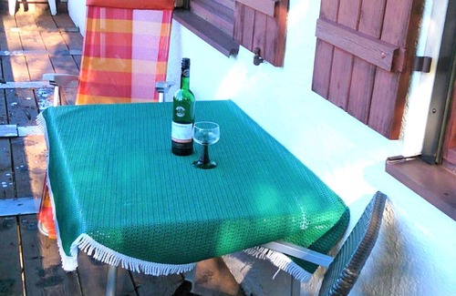 Aschau im Chiemgau Apartamento | Apartamento II ° en la casa principal de 40 metros cuadrados con dormitorio adicional y balcón
