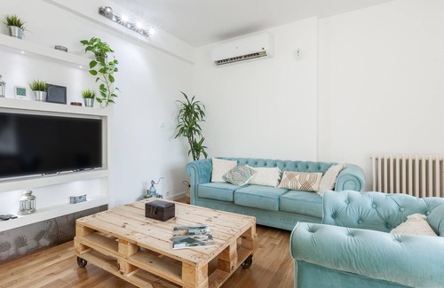 Les Tres Torres Apartamento | Apartment 'Via Augusta' with Wi-Fi and Air Conditioning