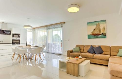 Zidarici Apartamento | Apartment ViD by Interhome