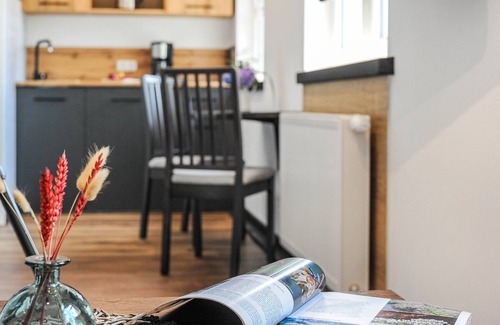 Buetzow Apartamento | Apartamento 'Vierburg Bützow' con terraza compartida, jardín compartido y Wi-Fi