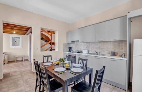 Drimonas Apartamento | Apartamento 'Villa Calypso' con vistas al mar, Wi-Fi y aire acondicionado