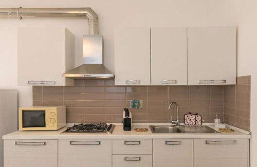 San Vincenzo Apartamento | Apartamento 'Villa Corallo - Agata' con jardín compartido, Wi-Fi y aire acondicionado.