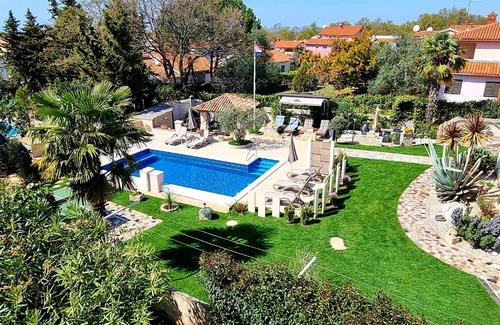Kukci Apartamento | Apartment Villa Engel with Pool