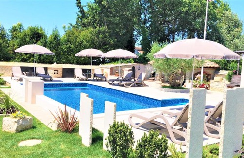 Kukci Apartamento | Apartment Villa Engel with Pool