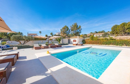 Aigues Apartamento | Apartamento 'Villa Hoy Tomate' con vistas a la montaña, Wi-Fi y aire acondicionado