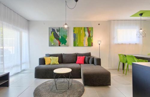 Stinjan Apartamento | Apartment Villa Jadranka-2 by Interhome