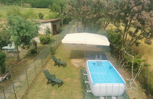Filattiera Apartamento | Apartamento 'Villa Olga' con piscina privada, vistas a la montaña y Wi-Fi