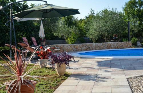 Sveti Vid Dobrinjski Apartamento | Apartment Villa Oliva
