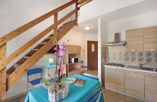Loano Apartamento | Apartamento 'Villa Paola Bilo 4 Bis' cerca del mar con piscina compartida y Wi-Fi - se admiten mascotas