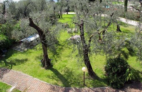 Val di Sogno Apartamento | Apartment Villa Rizzardi-2 by Interhome
