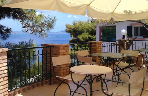 Marathias Apartamento | Apartment Villas Cavo Marathia 4 Apartments by Interhome