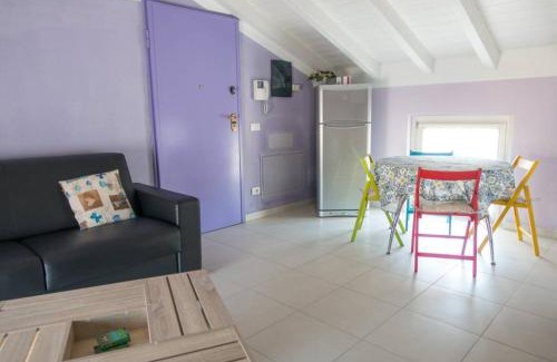 Arona Apartamento | Apartment Viole, cozy attic set in the old town next to the lake