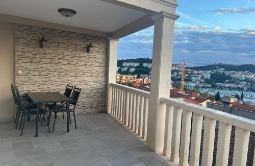 Gruz Apartamento | Apartment Violeta 1 with private terrace
