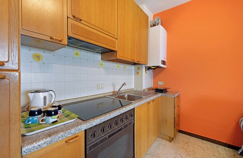 Soiano del Lago Apartamento | Apartamento 'Vista Lago 2' con vistas al lago, piscina compartida y Wi-Fi