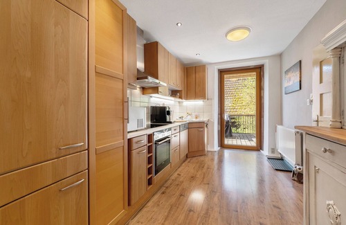 Zweibruecken Apartamento | Apartamento 'Vital Art Naturgarten' con terraza privada, jardín compartido y Wi-Fi