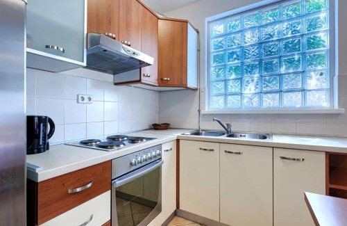 Stinjan Apartamento | Apartment Vivoda by Interhome