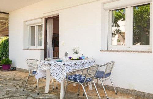 Sveti Juraj Apartamento | Apartment Volga-1 by Interhome