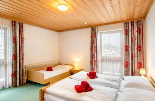 Uttendorf Apartamento | Apartment Vorreiter-1 by Interhome