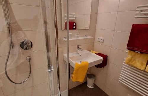 Uttendorf Apartamento | Apartment Vorreiter-1 by Interhome