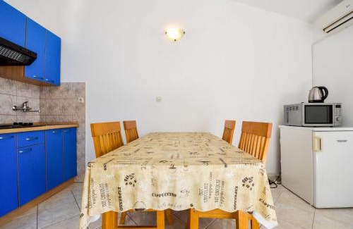 Tribanj Apartamento | Apartment Vukić-1 by Interhome