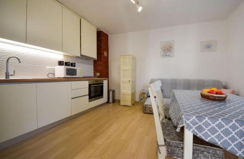 Tribanj Apartamento | Apartment Vukić-5 by Interhome