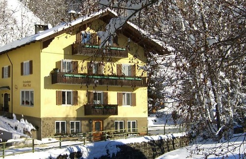Grosskirchheim Apartamento | Apartment W 2 + room W 3 - Hotel Post holiday home