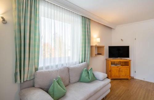 Hollersbach im Pinzgau Apartamento | Apartment Weberbauer-2 by Interhome