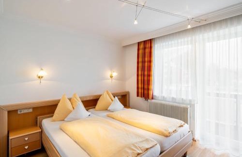 Hollersbach im Pinzgau Apartamento | Apartment Weberbauer-2 by Interhome