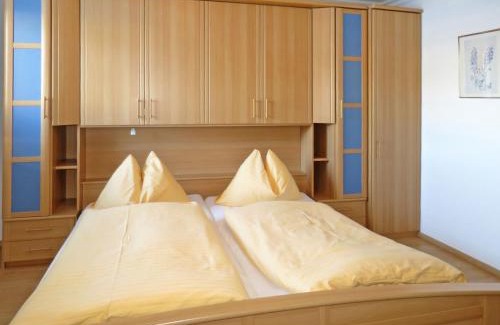 Hollersbach im Pinzgau Apartamento | Apartment Weberbauer-3 by Interhome