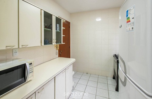 Centro Apartamento | Apartment w/ Barbecue 350m From the Beach Ilh0503