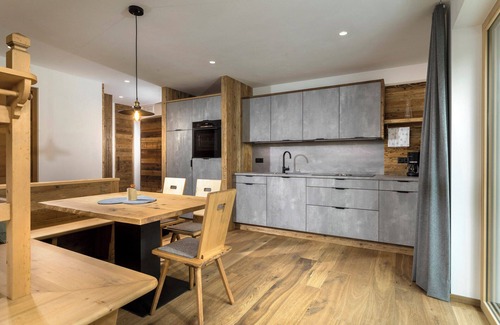 San Vito Apartamento | Apartamento "Waidacherhof Wiese" con vistas a la montaña, balcón y Wi-Fi