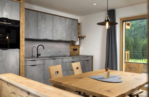 San Vito Apartamento | Apartamento "Waidacherhof Wiese" con vistas a la montaña, balcón y Wi-Fi
