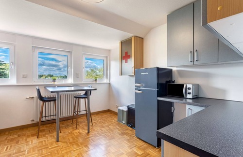 Arnsberg Apartamento | Apartamento 'Wald-Blick' con balcón y Wi-Fi