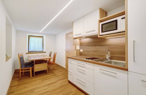 Valle Aurina Apartamento | Apartamento 'Waldheim Apt 5 6' con vistas a la montaña, jardín compartido y Wi-Fi