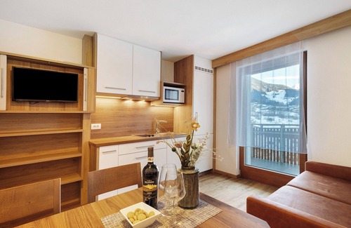 Valle Aurina Apartamento | Apartamento 'Waldheim Apt 14 15' con vistas a la montaña, jardín compartido y Wi-Fi