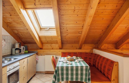 Obergrainau Apartamento | Apartamento 'Waxenstein' con vistas a la montaña, balcón y Wi-Fi
