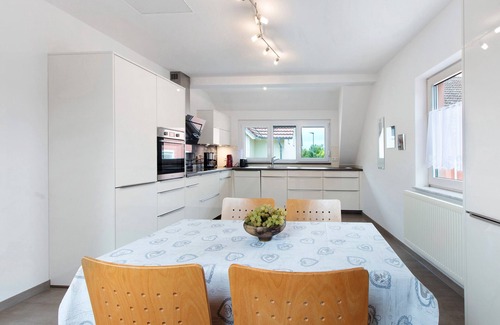 Hach Apartamento | Apartment 'Weinbergblick' with Balcony and Wi-Fi