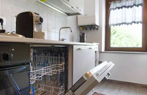 Meana-di-Susa Apartamento | Apartamento 'Welcome Home 1' con Vista a la Montaña, Balcón y Wi-Fi