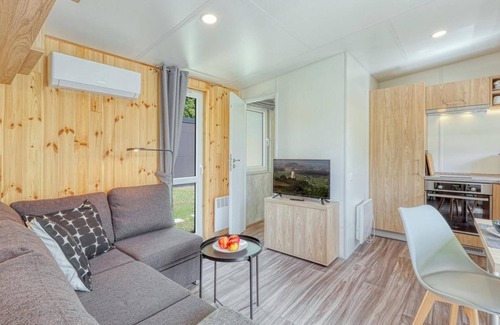 Wemding Apartamento | Apartment 'Wemding' with Shared Terrace, Private Garden and Air Conditioning