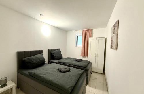 Rhein-Erft-Kreis District Apartamento | Apartment WH11