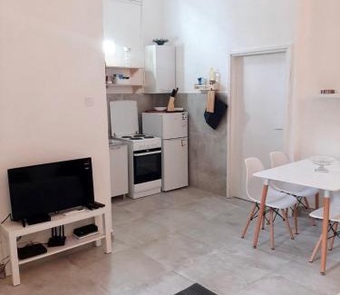 Petrovac Apartamento | Apartment White