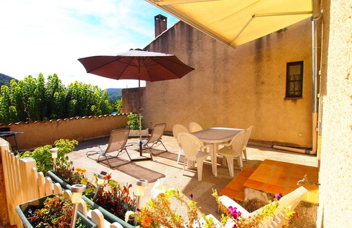 Esparron-de-Verdon Apartamento | APARTAMENTO CON TERRAZA EN EL LAGO D'ESPARRON DE VERDON