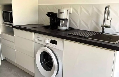 Santa-Maria-Poggio Apartamento | Wohnung mit Terrasse in Santa Maria Poggio