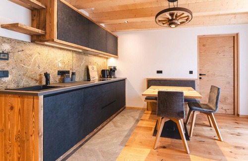 Sesto Apartamento | Apartamento 'Wiese' con vistas a la montaña, terraza privada y Wi-Fi