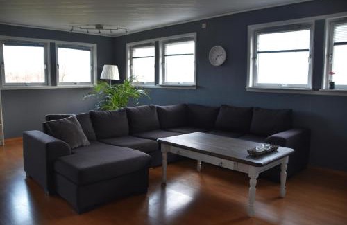 Jorpeland Apartamento | Apartment with a view close to The Pulpit Rock