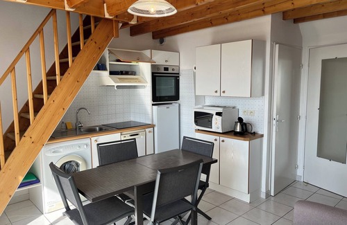 Damgan Apartamento | Apartamento con acceso y vistas al mar